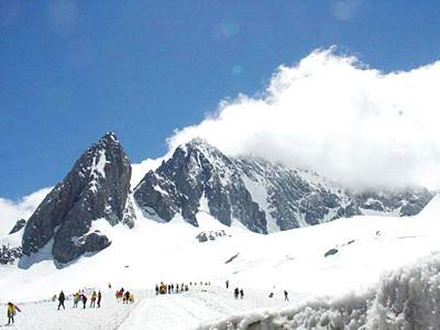 玉龙雪山-冰川公园.jpg