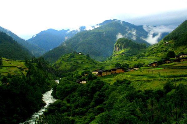 尼汝村