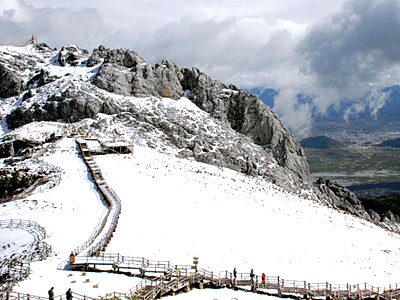 石卡雪山景区-山顶.jpg