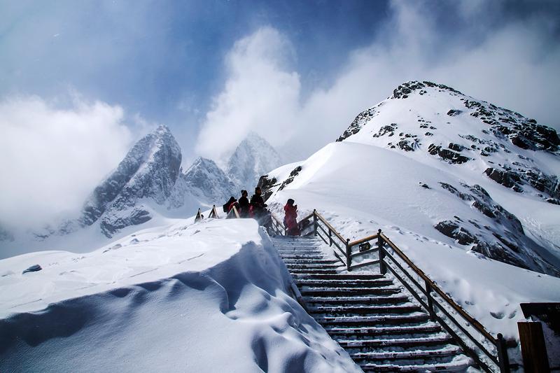 玉龙雪山不跟团怎么玩？玉龙雪山自由行攻略